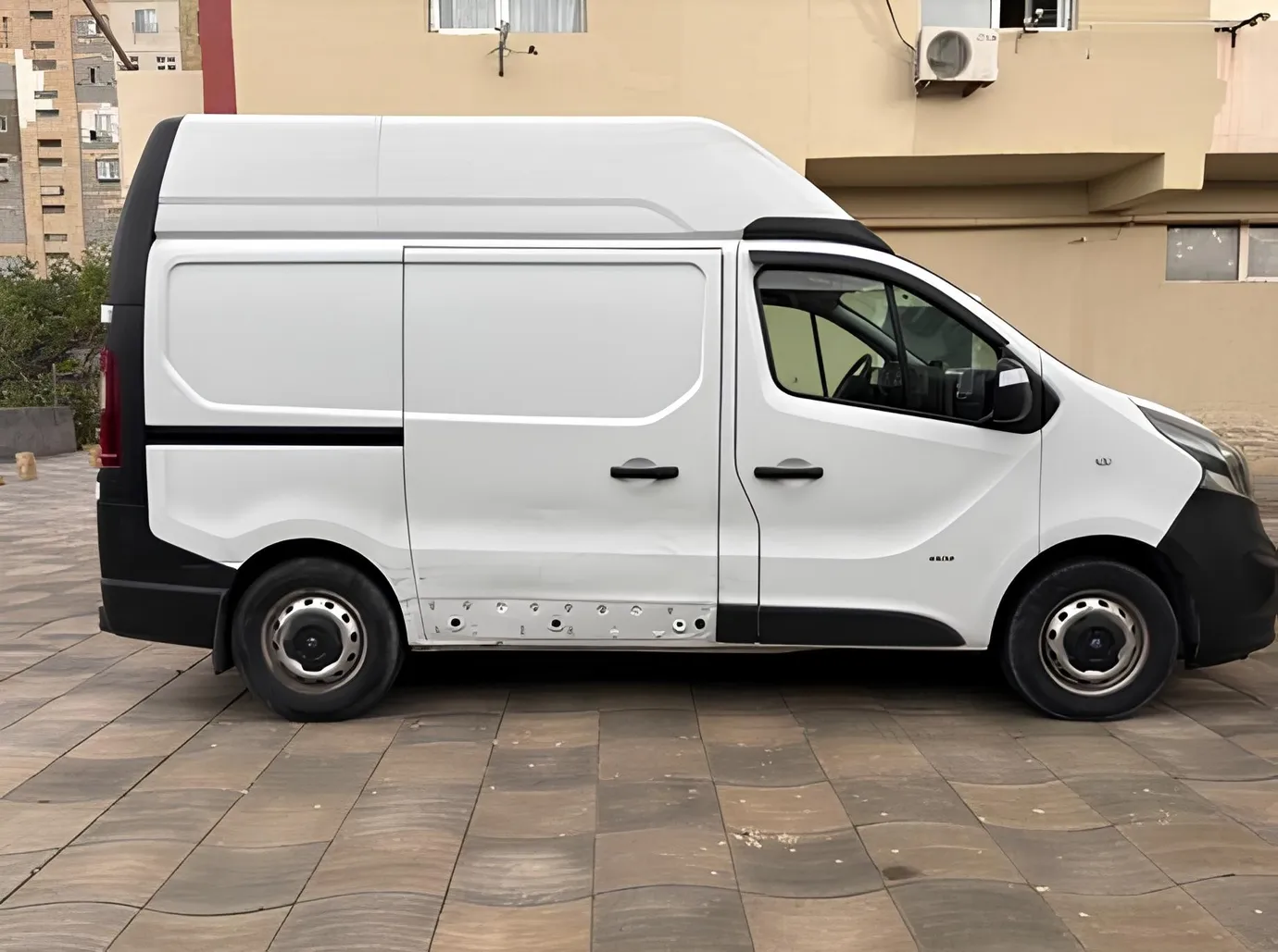 Opel Vivaro, 1.6 L, 2015 жыл, 259 217 km, Baku - Баасы: 26 000 ₼ - Tunel.az