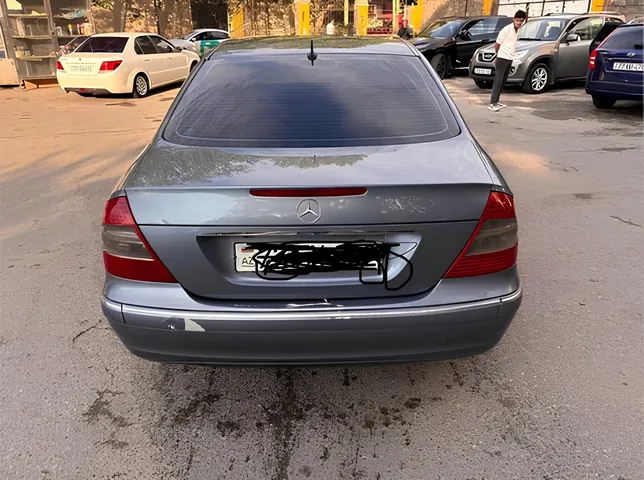 Mercedes E 320, 3.2 L, 2002 year, 296 000 km, Baku - Price: 11 500 ₼ - Tunel.az