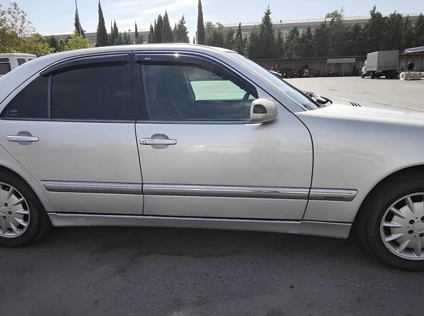 Mercedes E 240, 2.4 L, 2000 i̇l, 334 073 km, Şirvan - Qiymət: 12 500 ₼ - Tunel.az