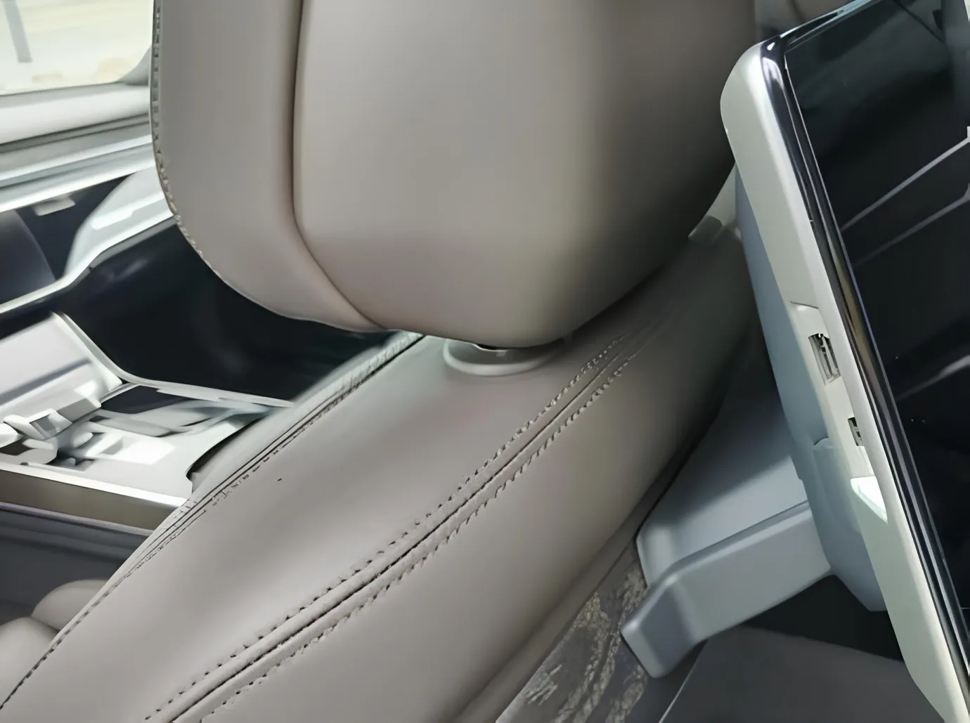 Audi A8, 3.0 L, 2022 год, 66 000 km, Баку - Цена: 113 900 ₼ - Tunel.az