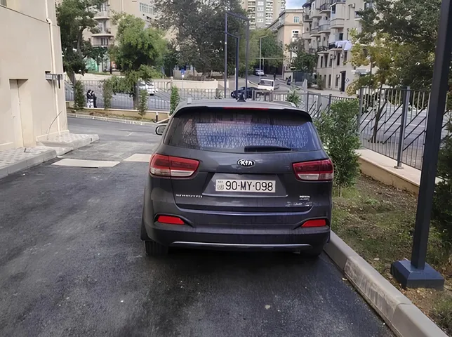 Kia Sorento, 2.0 L, 2015 year, 265 000 km, Baku - Price: 33 500 ₼ - Tunel.az
