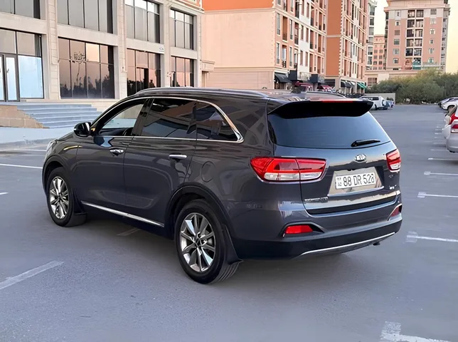 Kia Sorento, 2.0 L, 2017 year, 186 000 km, Sumgayit - Price: 32 800 ₼ - Tunel.az