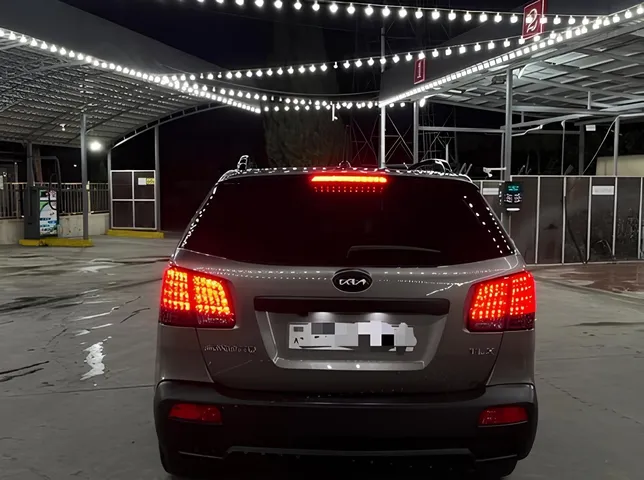 Kia Sorento, 2.0 L, 2010 année, 244 159 km, Ganja - Prix : 26 100 ₼ - Tunel.az