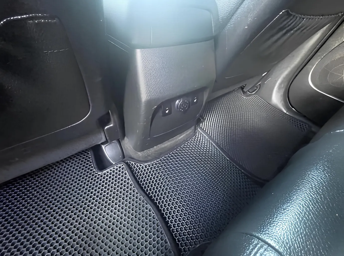 Kia Sorento, 2.0 L, 2011 year, 280 000 km, Baku - Price: 25 600 ₼ - Tunel.az