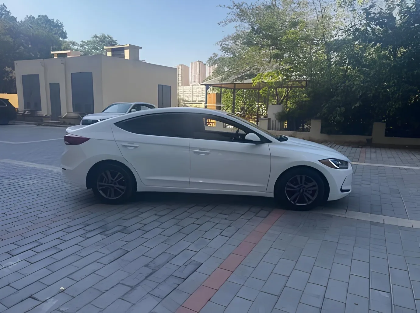 Hyundai Elantra, 2.0 L, 2017 год, 130 516 km, Баку - Цена: 21 500 ₼ - Tunel.az