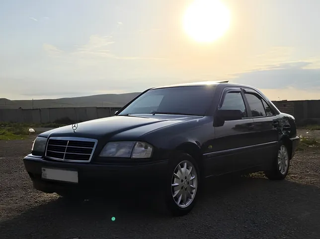 Mercedes C 220, 2.2 L, 1999 year, 410 000 km, Baku - Price: 12 000 ₼ - Tunel.az