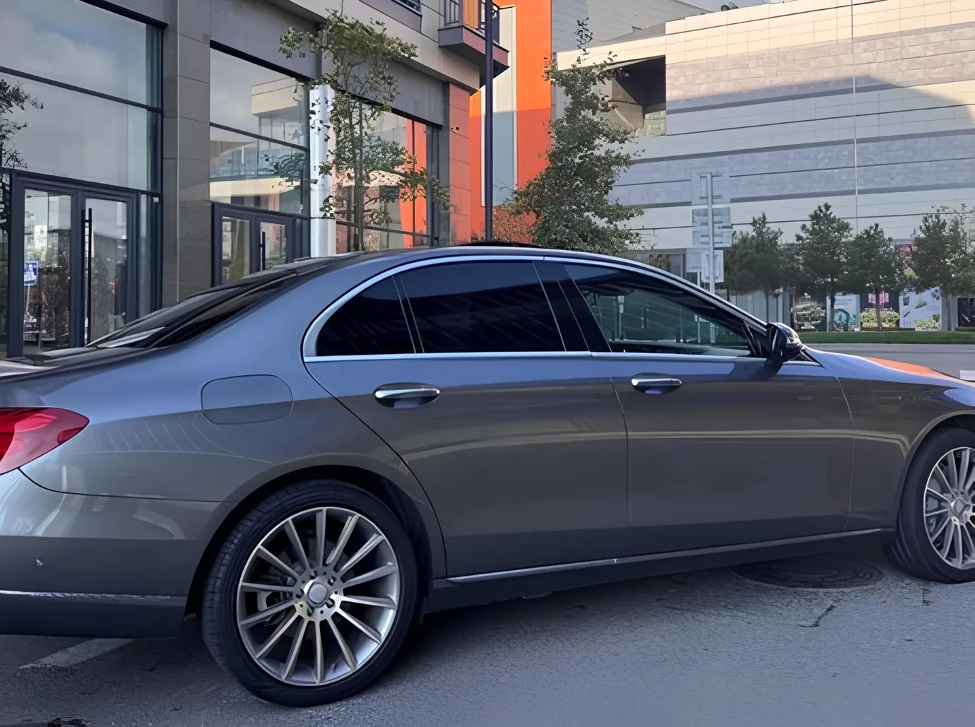 Mercedes E 300, 2.0 L, 2017 год, 122 000 km, Баку - Цена: 41 800 ₼ - Tunel.az