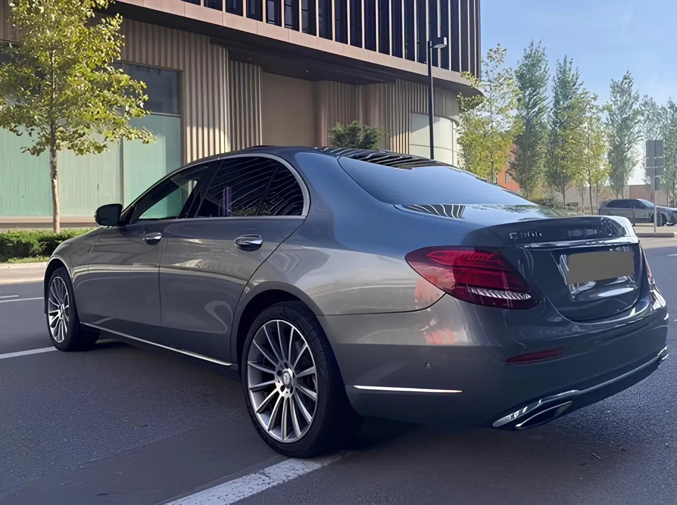Mercedes E 300, 2.0 L, 2017 год, 122 000 km, Баку - Цена: 41 800 ₼ - Tunel.az