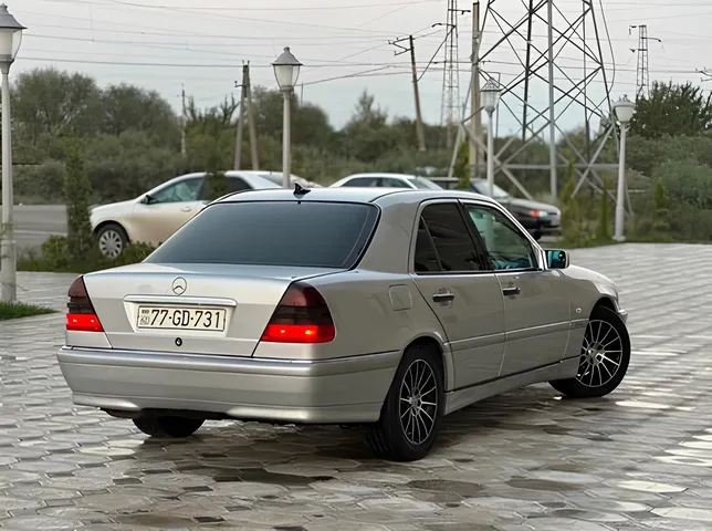 Mercedes C 180, 1.8 L, 2000 year, 371 000 km, Baku - Price: 12 800 ₼ - Tunel.az