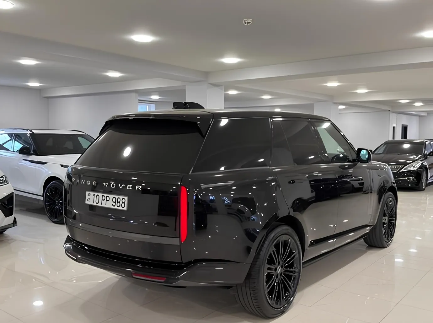 Land Rover Range Rover, 3.0 L, 2024 year, 24 000 km, Baku - Price: 272 000 ₼ - Tunel.az