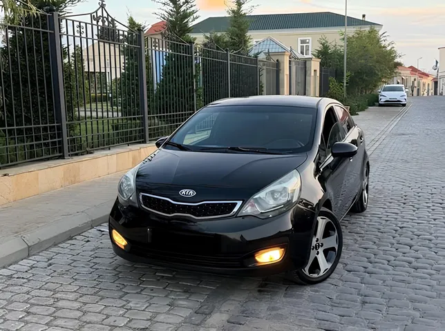 Kia Rio, 1.4 L, 2012 год, 260 332 km, Баку - Цена: 14 700 ₼ - Tunel.az