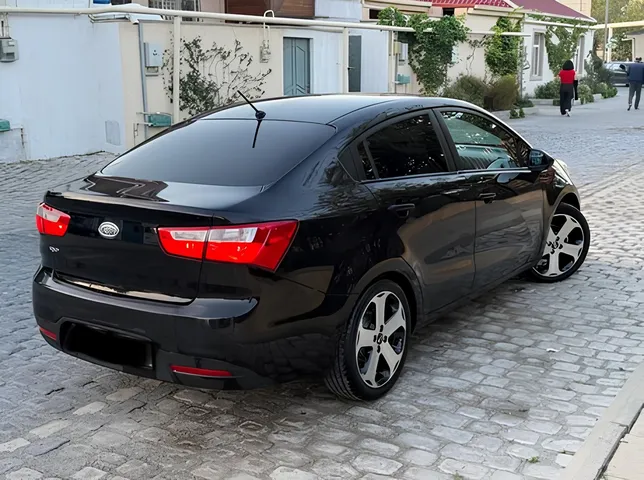 Kia Rio, 1.4 L, 2012 год, 260 332 km, Баку - Цена: 14 700 ₼ - Tunel.az