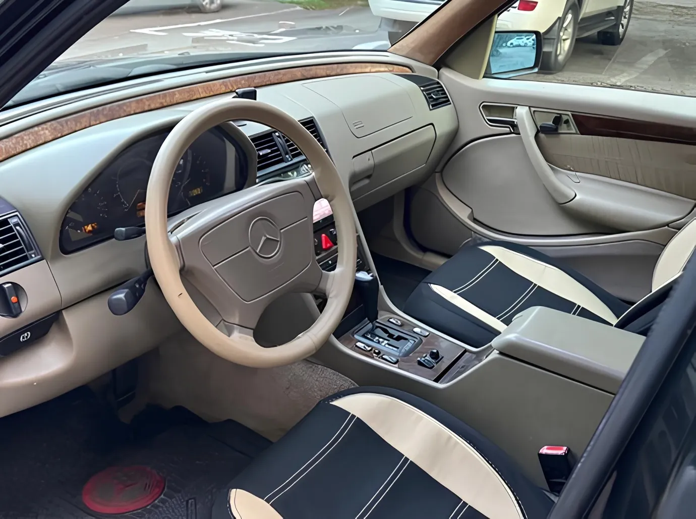 Mercedes C 240, 2.4 L, 1998 წელი, 300 000 km, Baku - ფასი: 8 800 ₼ - Tunel.az