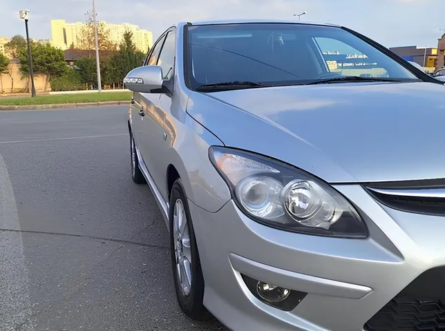 Hyundai i30, 1.4 L, 2011 year, 151 000 km, Baku - Price: 14 800 ₼ - Tunel.az