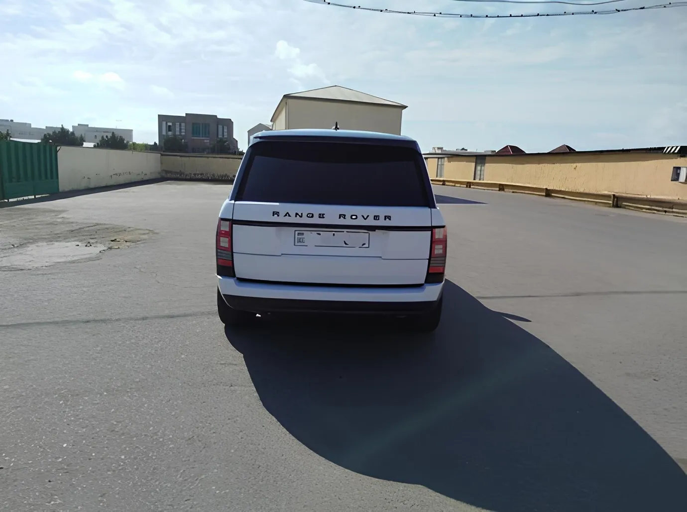 Land Rover Range Rover, 3.0 L, 2016 year, 180 000 km, Baku - Price: 52 000 ₼ - Tunel.az