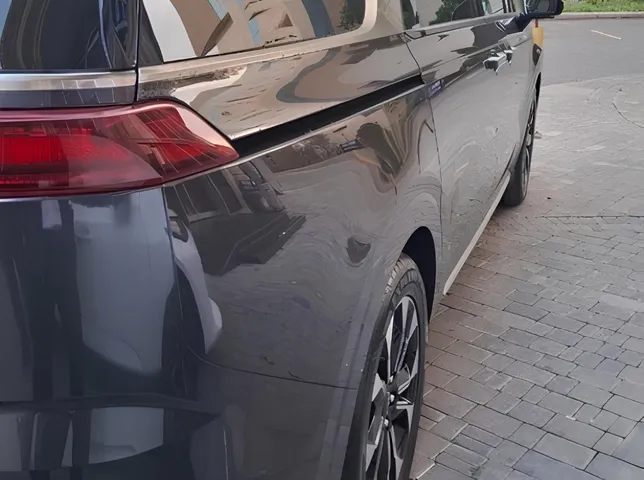 Kia Carnival, 2.2 L, 2023 i̇l, 208 000 km, Bakı - Qiymət: 50 000 ₼ - Tunel.az
