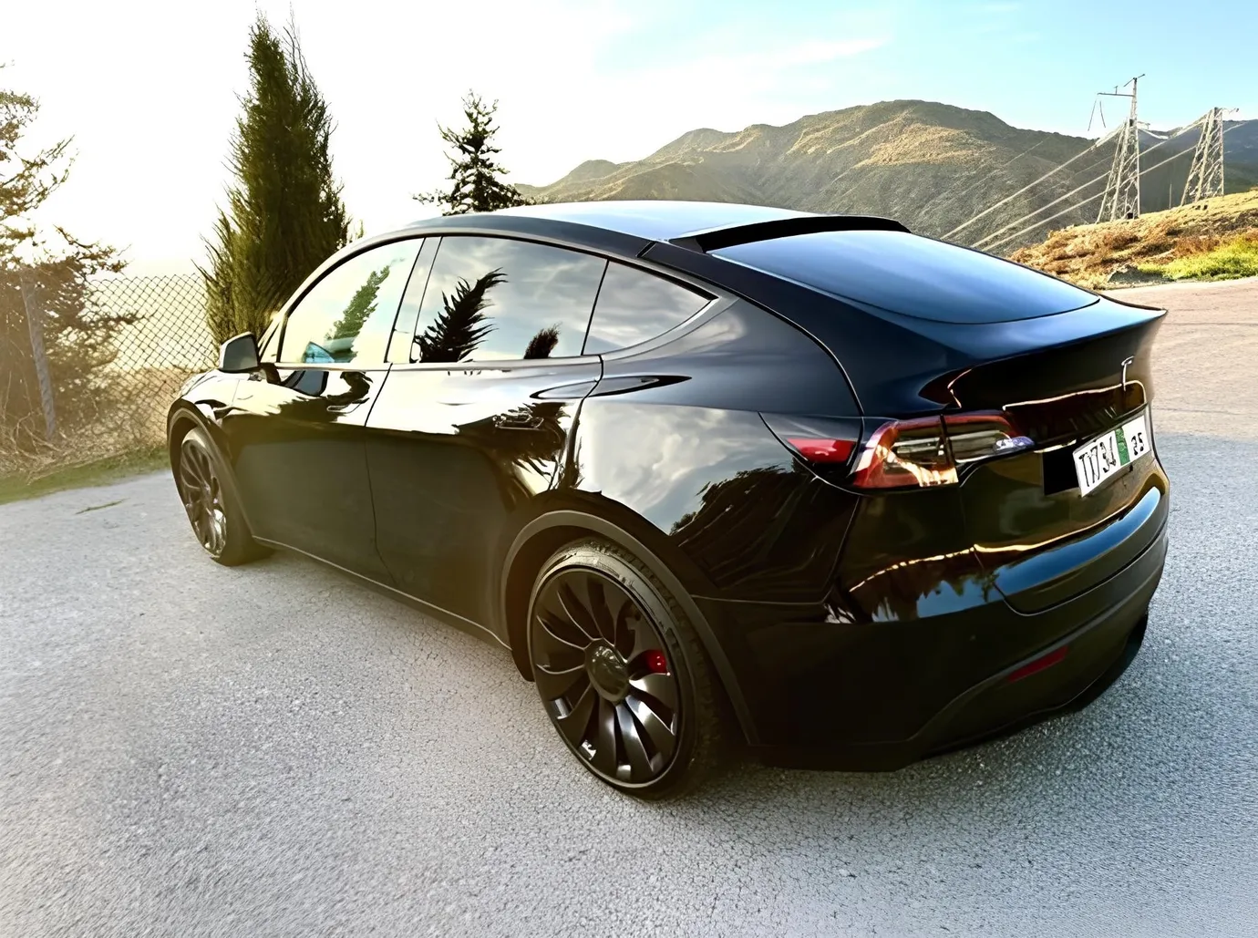 Tesla Model Y, 2.5 L, 2024 жазыңыз жыл, 58 000 km, Baku - Бағасы: 46 000 ₼ - Tunel.az
