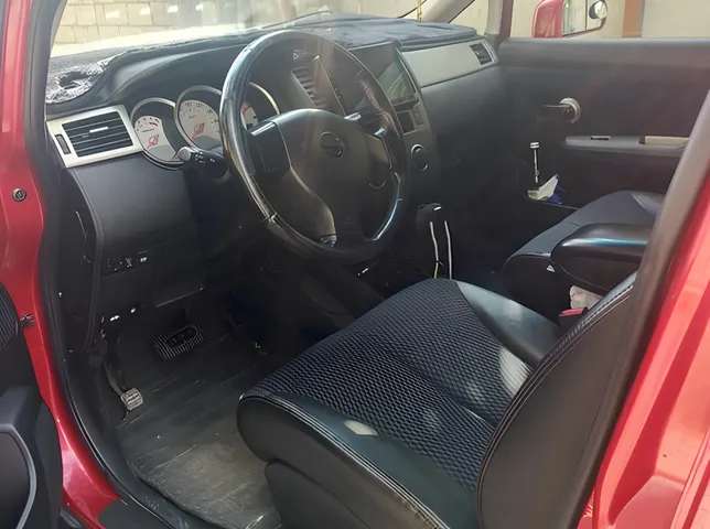 Nissan Tiida, 1.6 L, 2011 i̇l, 90 000 km, Bakı - Qiymət: 14 000 ₼ - Tunel.az