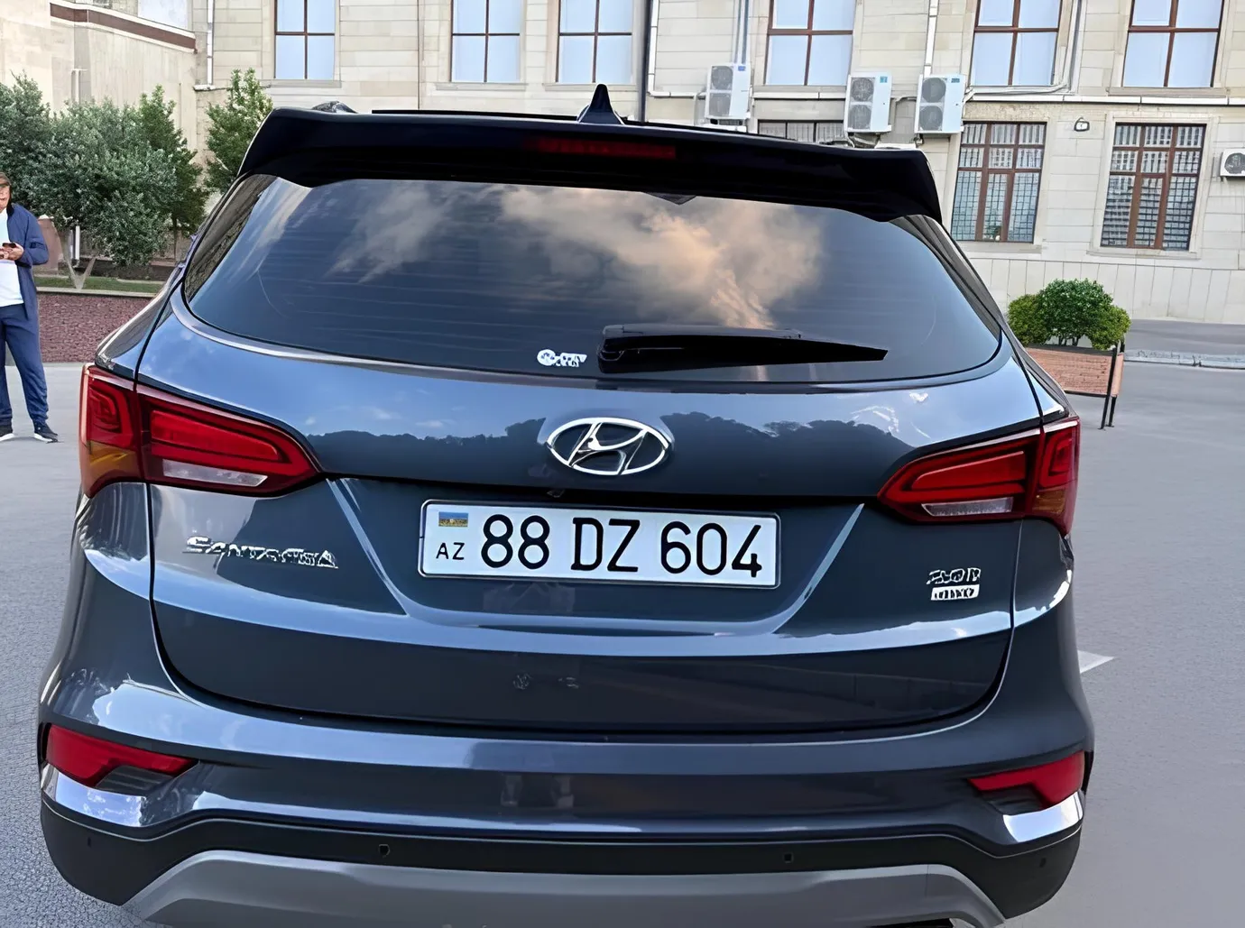 Hyundai Santa Fe, 2.0 L, 2017 year, 175 000 km, Baku - Price: 34 000 ₼ - Tunel.az