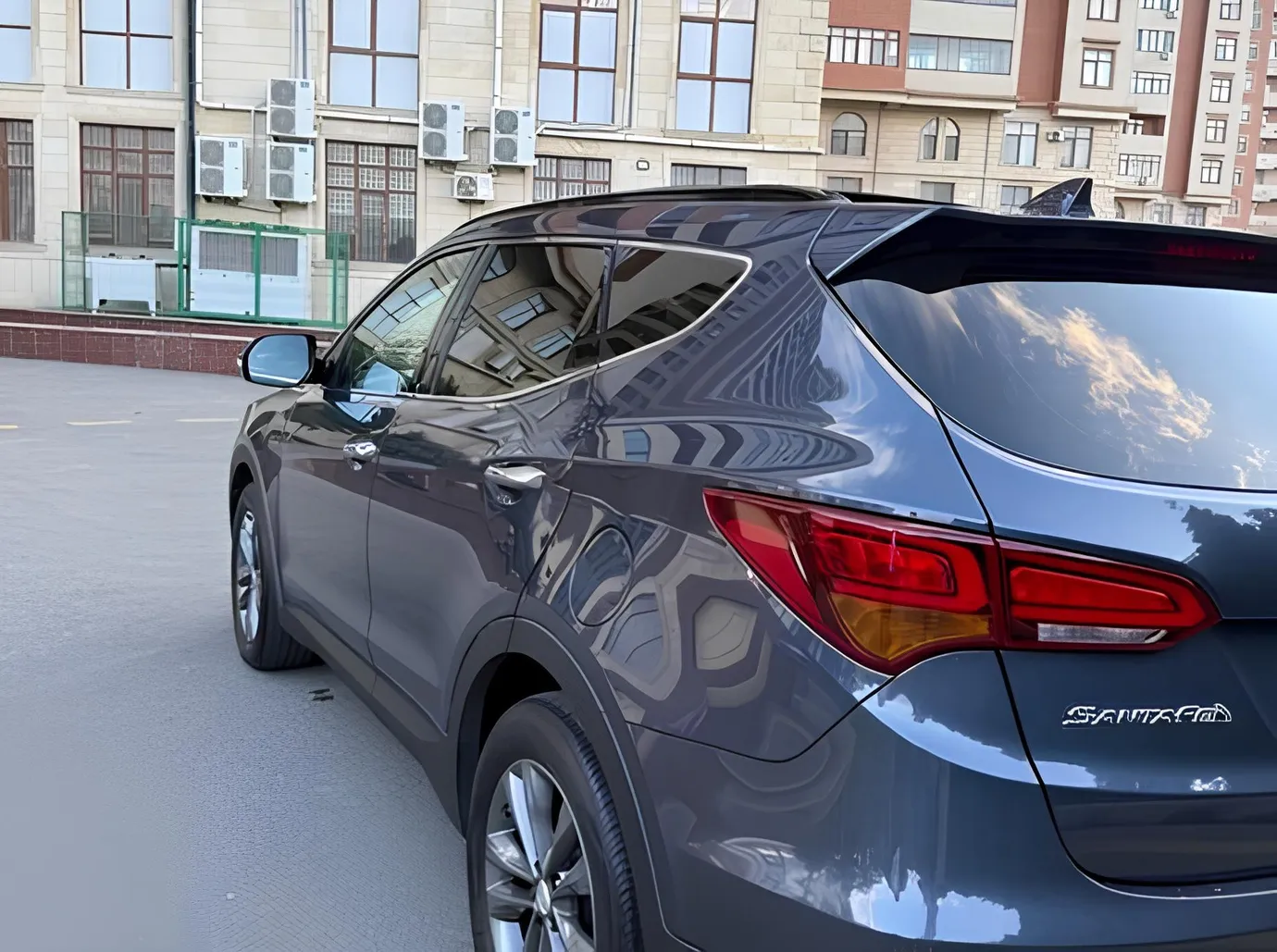 Hyundai Santa Fe, 2.0 L, 2017 year, 175 000 km, Baku - Price: 34 000 ₼ - Tunel.az
