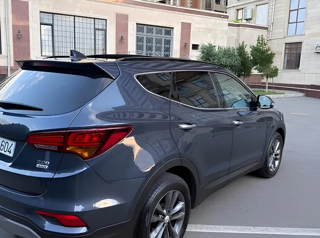 Hyundai Santa Fe, 2.0 L, 2017 year, 175 000 km, Baku - Price: 34 000 ₼ - Tunel.az