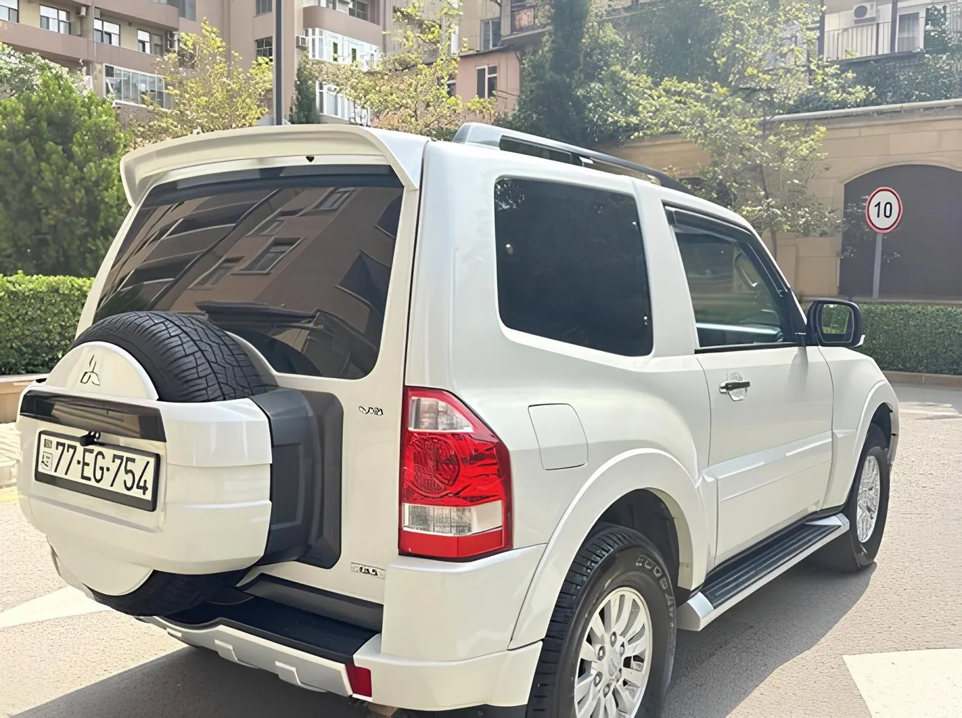 Mitsubishi Pajero, 3.5 L, 2011 i̇l, 230 000 km, Bakı - Qiymət: 27 030 ₼ - Tunel.az