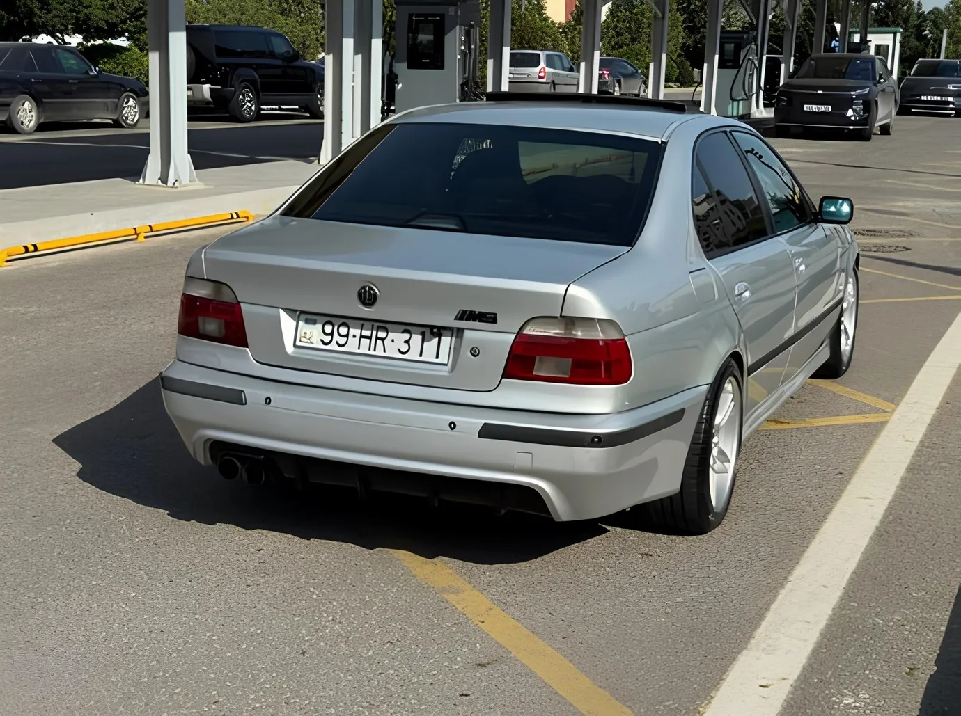 BMW 523, 2.5 L, 1997 i̇l, 454 525 km, Bakı - Qiymət: 7 200 ₼ - Tunel.az