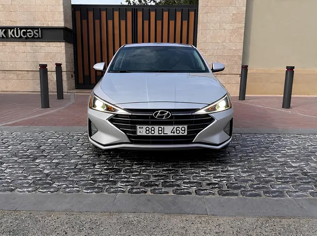Hyundai Elantra, 2.0 L, 2018 год, 228 564 km, Баку - Цена: 21 500 ₼ - Tunel.az