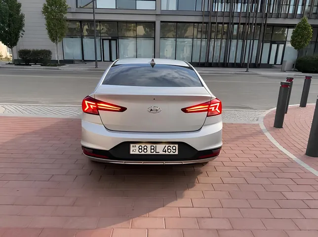 Hyundai Elantra, 2.0 L, 2018 год, 228 564 km, Баку - Цена: 21 500 ₼ - Tunel.az