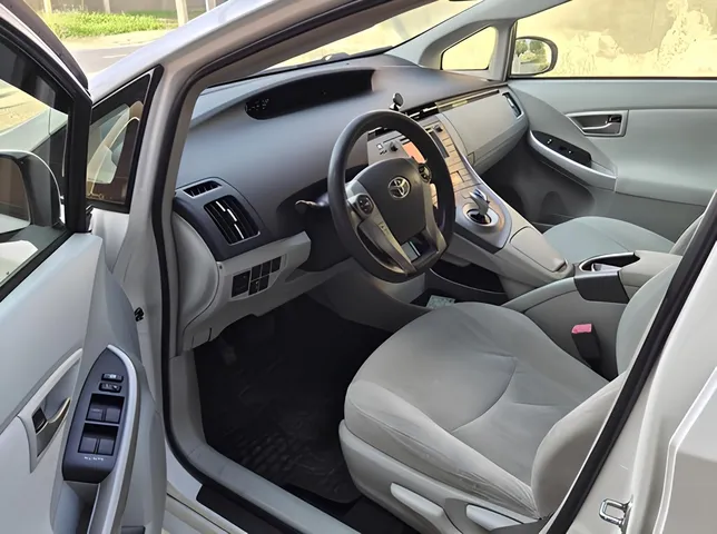 Toyota Prius, 1.8 L, 2012 year, 214 609 km, Baku - Price: 19 600 ₼ - Tunel.az
