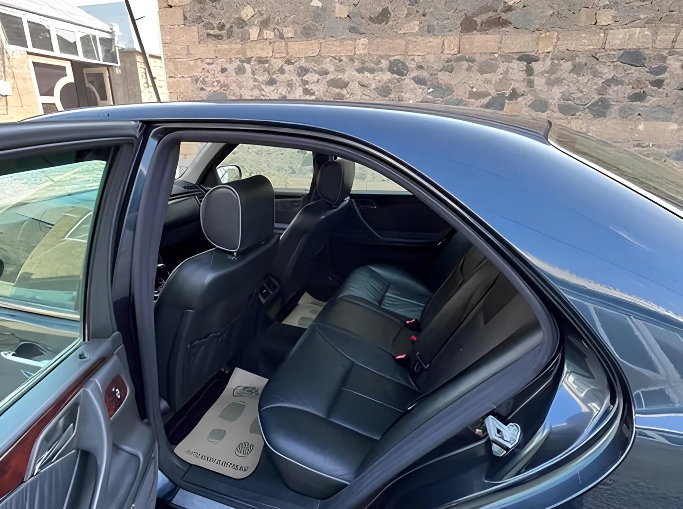 Mercedes E 240, 2.4 L, 1999 año, 337 000 km, Ganja - Precio: 13 800 ₼ - Tunel.az