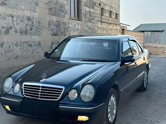 Mercedes E 240, 2.4 L, 1999 año, 337 000 km, Ganja - Precio: 13 800 ₼ - Tunel.az