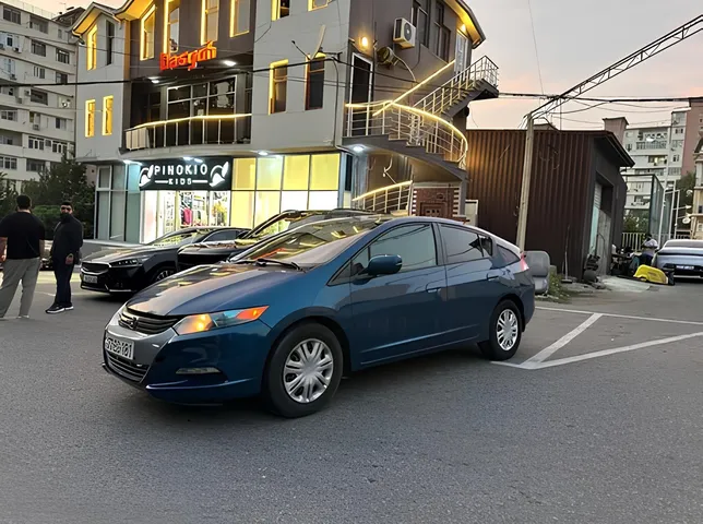 Honda Insight, 1.3 L, 2011 i̇l, 350 000 km, Bakı - Qiymət: 8 900 ₼ - Tunel.az