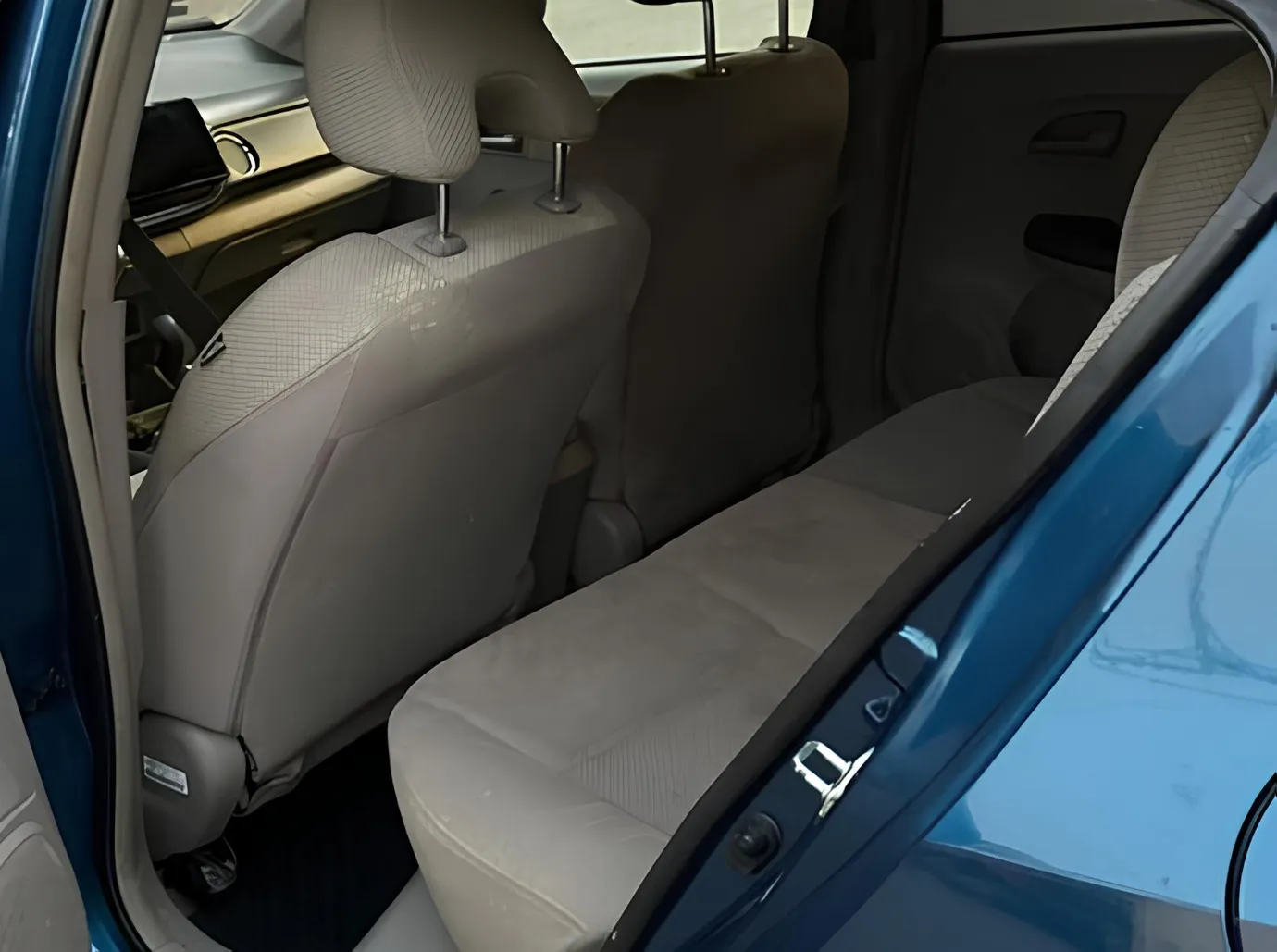 Honda Insight, 1.3 L, 2011 i̇l, 350 000 km, Bakı - Qiymət: 8 900 ₼ - Tunel.az