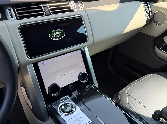 Land Rover Range Rover, 3.0 L, 2018 year, 108 000 km, Baku - Price: 73 100 ₼ - Tunel.az