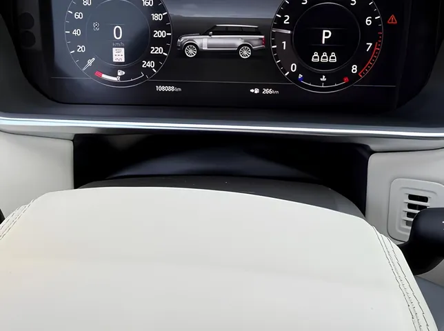Land Rover Range Rover, 3.0 L, 2018 year, 108 000 km, Baku - Price: 73 100 ₼ - Tunel.az