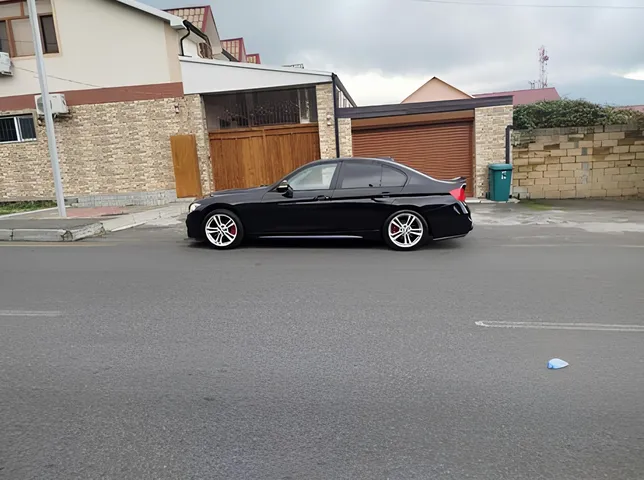 BMW 328, 2.0 L, 2013 год, 175 585 km, Шеки - Цена: 22 500 ₼ - Tunel.az