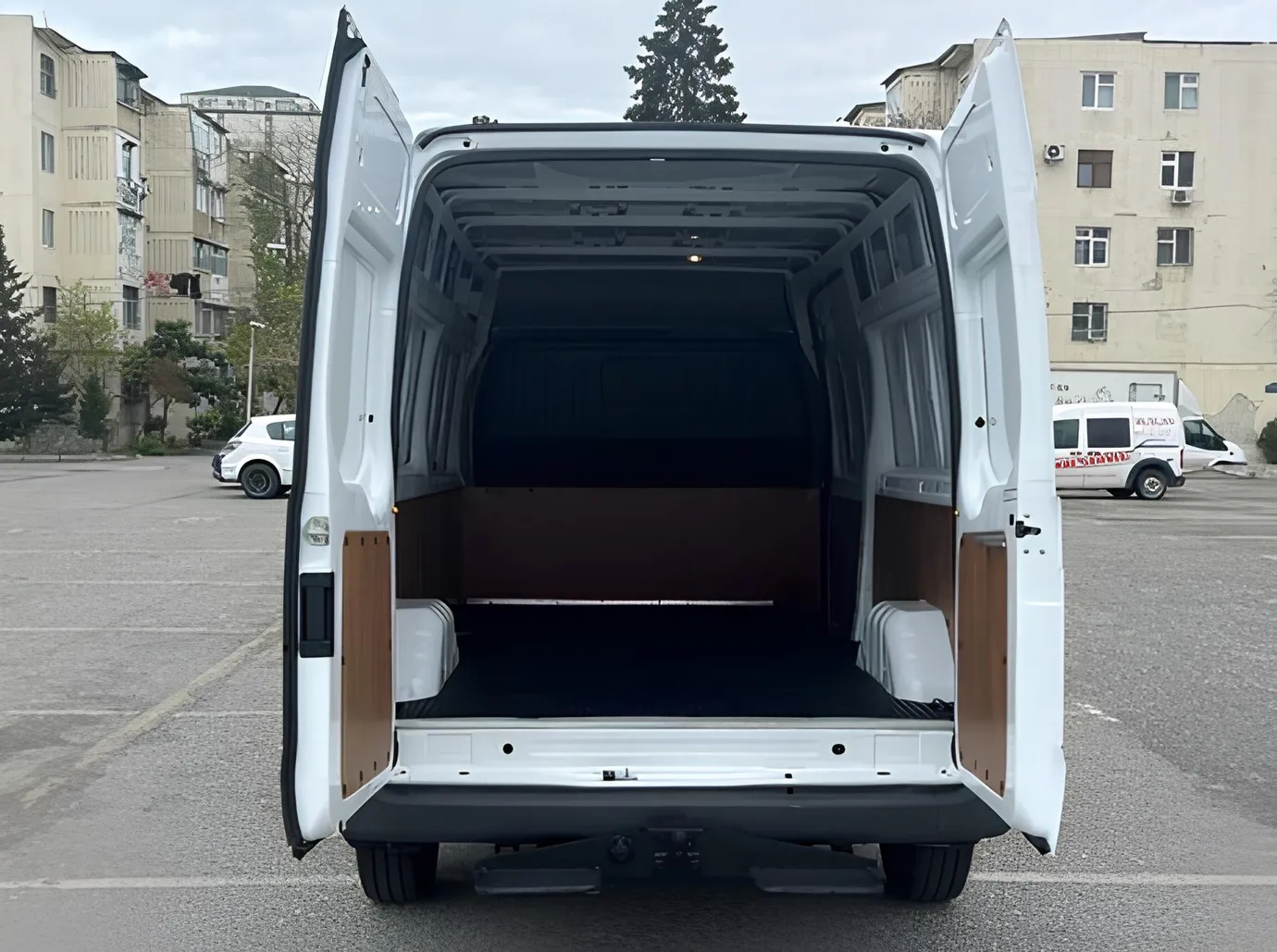 Ford Transit, 2.4 L, 2010 год, 157 000 km, Баку - Цена: 29 400 ₼ - Tunel.az