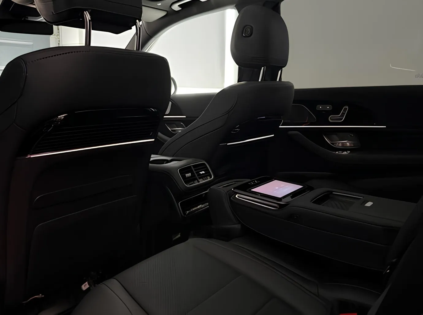 Mercedes GLS 450 4MATIC, 3.0 L, 2024 year, 11 000 km, Baku - Price: 209 000 ₼ - Tunel.az