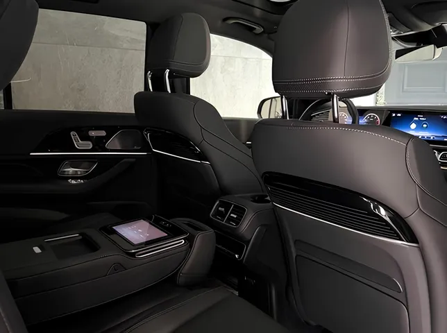 Mercedes GLS 450 4MATIC, 3.0 L, 2024 year, 11 000 km, Baku - Price: 209 000 ₼ - Tunel.az