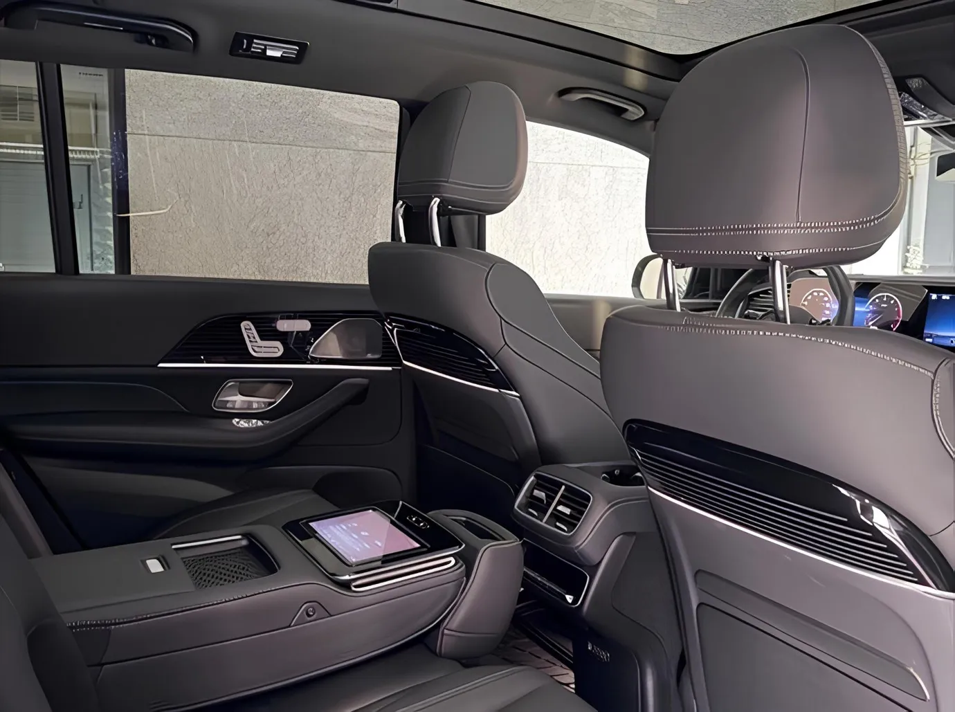Mercedes GLS 450 4MATIC, 3.0 L, 2024 year, 11 000 km, Baku - Price: 209 000 ₼ - Tunel.az