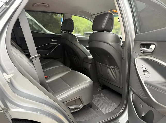 Hyundai Santa Fe, 2.0 L, 2017 yil, 157 000 km, Baku - Narxi: 30 800 ₼ - Tunel.az