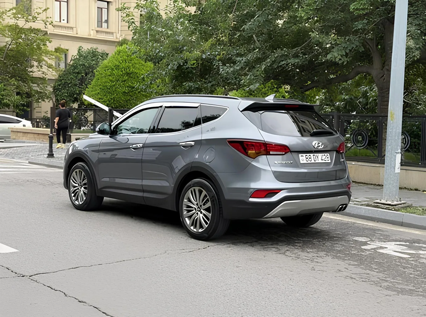 Hyundai Santa Fe, 2.0 L, 2017 yil, 157 000 km, Baku - Narxi: 30 800 ₼ - Tunel.az