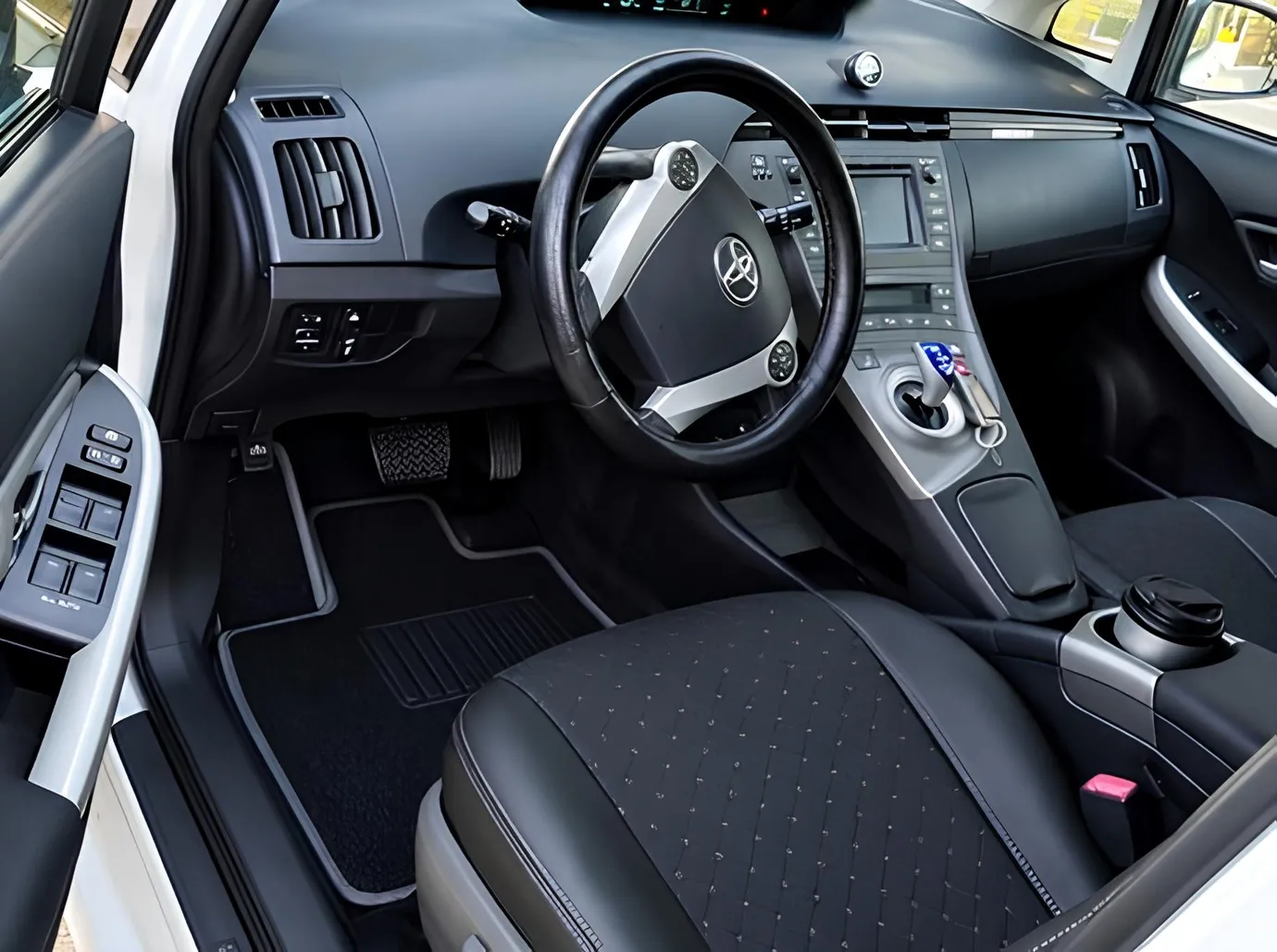 Toyota Prius, 1.8 L, 2012 წელი, 317 041 km, Ganja - ფასი: 17 500 ₼ - Tunel.az