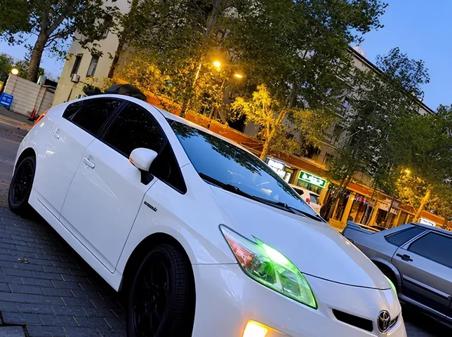 Toyota Prius, 1.8 L, 2012 წელი, 317 041 km, Ganja - ფასი: 17 500 ₼ - Tunel.az