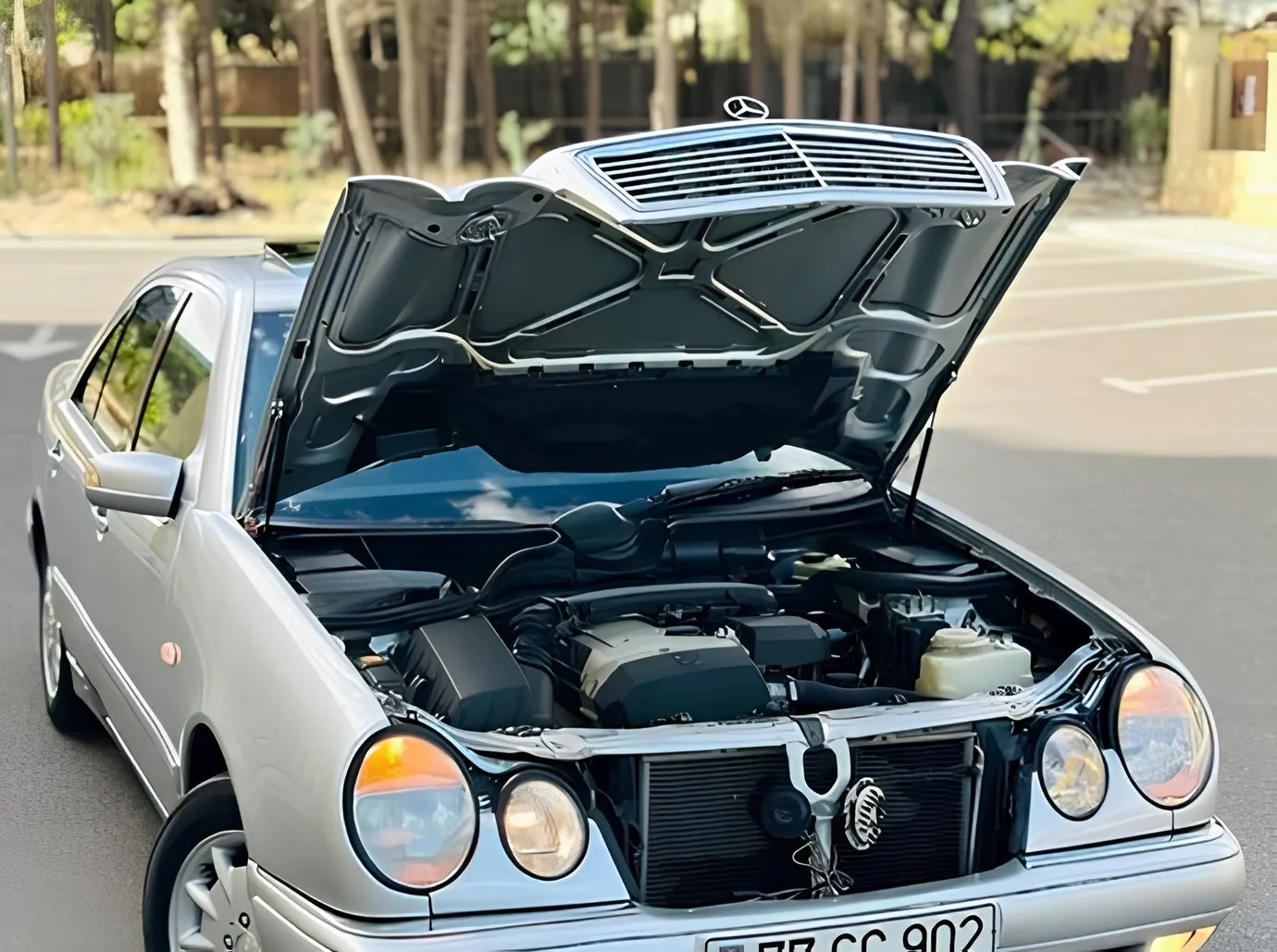 Mercedes E 230, 2.3 L, 1997 i̇l, 345 000 km, Sumqayıt - Qiymət: 9 800 ₼ - Tunel.az