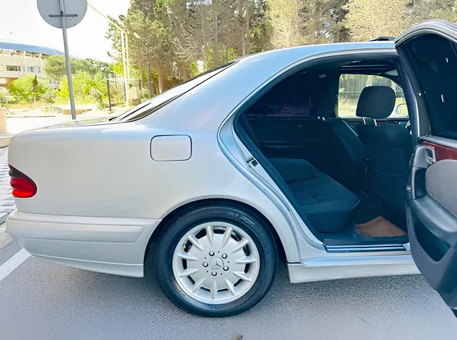 Mercedes E 230, 2.3 L, 1997 i̇l, 345 000 km, Sumqayıt - Qiymət: 9 800 ₼ - Tunel.az
