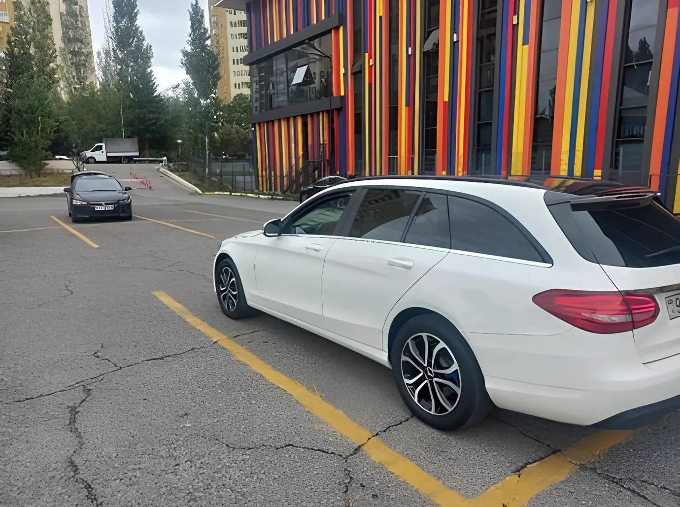 Mercedes C 200 d, 1.6 L, 2015 year, 204 000 km, Baku - Price: 22 000 ₼ - Tunel.az