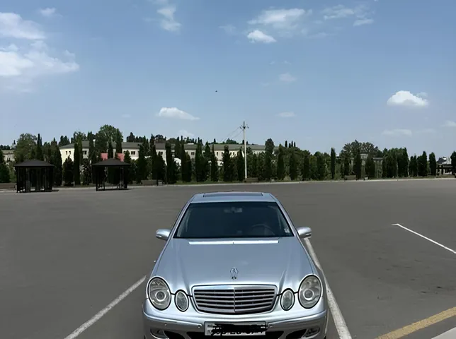 Mercedes E 220, 2.2 L, 2004 i̇l, 315 000 km, Gəncə - Qiymət: 13 500 ₼ - Tunel.az