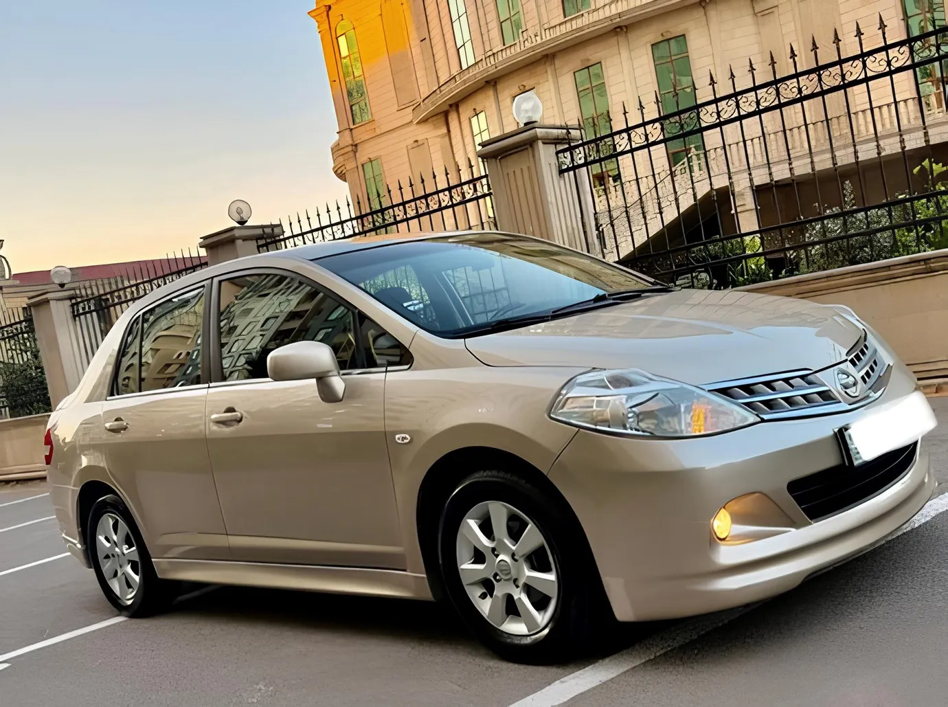 Nissan Tiida, 1.6 L, 2008 год, 169 000 km, Баку - Цена: 13 900 ₼ - Tunel.az